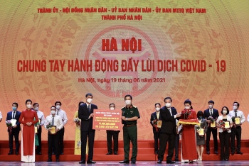 MB góp thêm 10 tỷ đồng cùng Hà Nội chiến thắng COVID-19