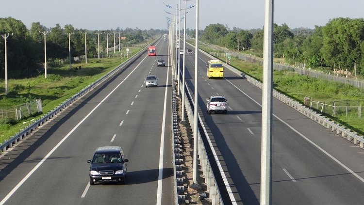 de nghi bo gtvt ban quyen thu phi cao toc tphcm trung luong khi het thoi han thu phi