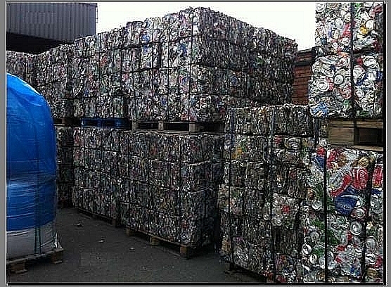 Bộ Chính trị thi hành kỷ luật cán bộ; Việt Nam nguy cơ thành bãi thải của thế giới bo chinh tri thi hanh ky luat can bo viet nam co nguy co thanh bai thai cua the gioi