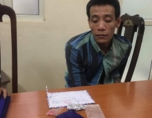 long an nguoi dan ong nghi xam hai be gai 13 tuoi