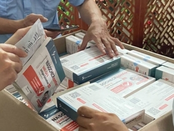 Hà Nội: Thu giữ hơn 3.000 que thử Covid-19 không rõ nguồn gốc