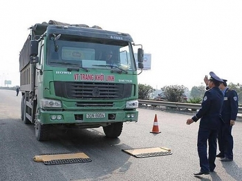Tước 483 giấy phép lái xe do chở quá tải trọng