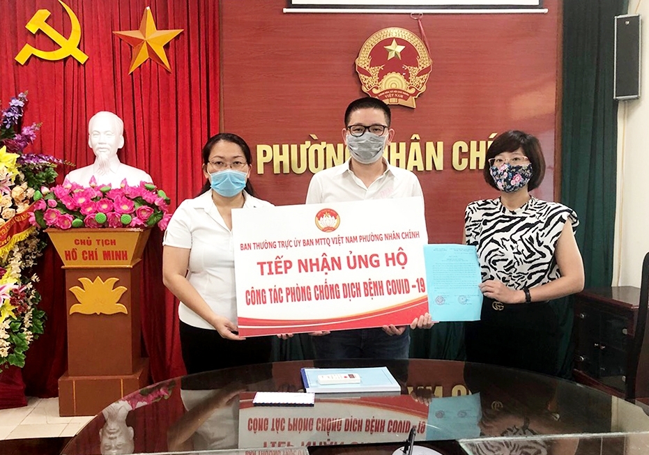 Hà Nội: Một người dân ủng hộ 100 triệu đồng cho Quỹ vắc-xin phòng chống Covid-19