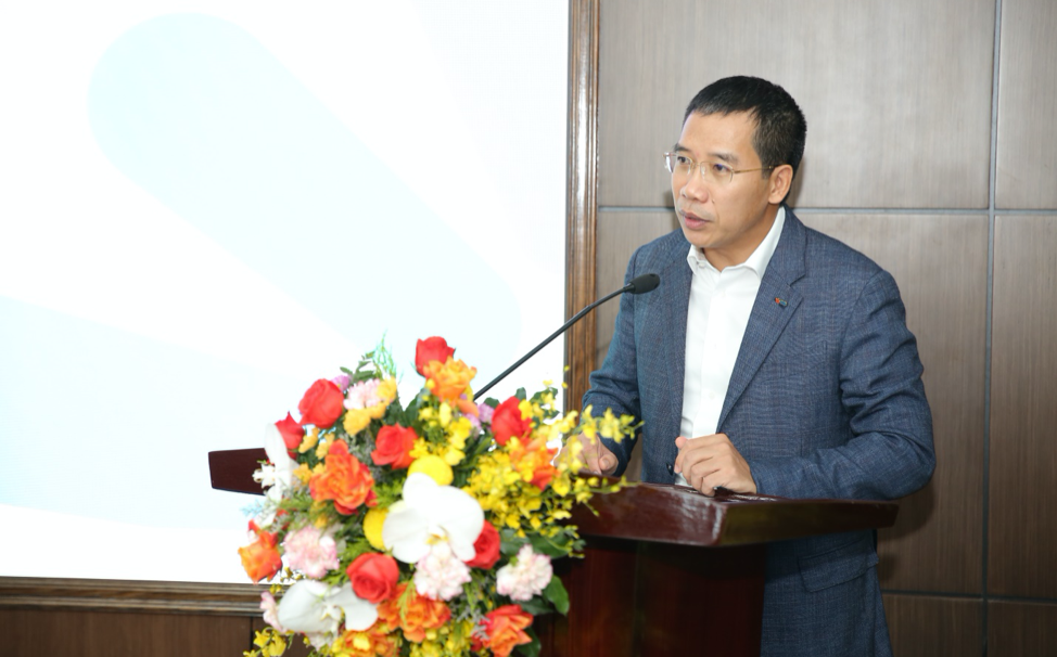 mb-ky-ket-thoa-thuan-hop-tac-voi-baoov-1