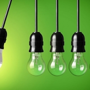 Bộ Công Thương hỗ trợ 15 tỉnh thành tiết kiệm điện