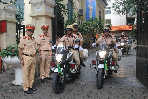 ha noi cu 100 csgt vao da nang phuc vu apec 2017