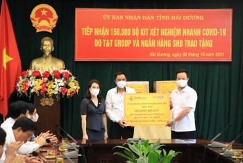 Tập đoàn T&T Group và ngân hàng SHB hỗ trợ tỉnh Hải Dương 150.000 bộ kit xét nghiệm nhanh trị giá gần 7 tỷ đồng