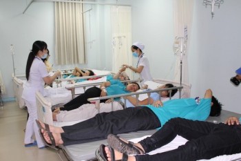 Làm gì để đảm bảo an toàn vệ sinh thực phẩm