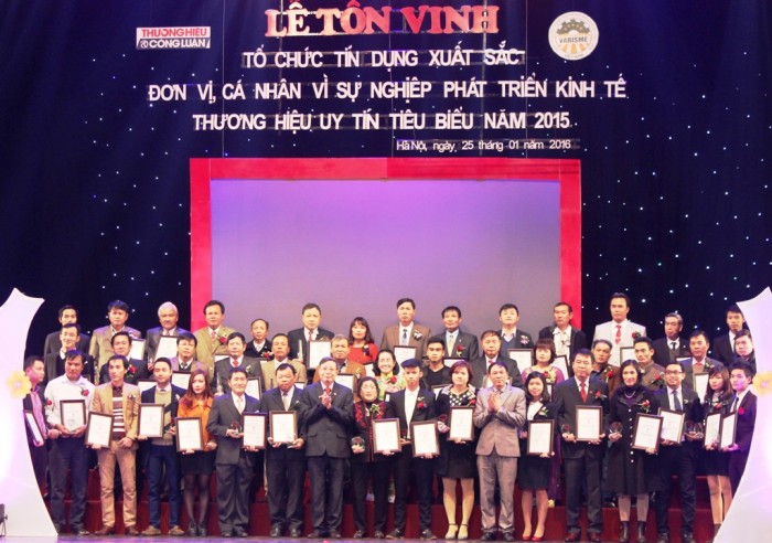 bsr duoc vinh danh vi su nghiep phat trien kinh te 2015