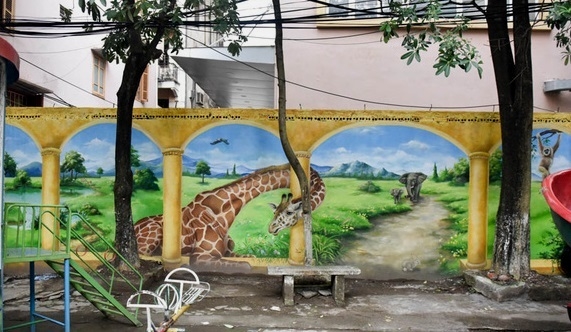 Khu tập thể đẹp ngỡ ngàng với tranh bích họa khu tap the dep ngo ngang voi tranh bich hoa