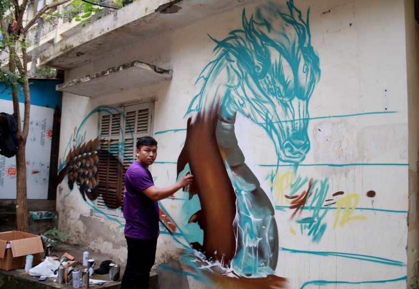 Khu tập thể đẹp ngỡ ngàng với tranh bích họa khu tap the dep ngo ngang voi tranh bich hoa