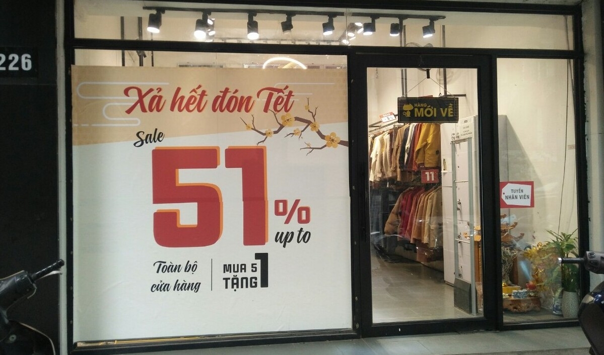 muon chieu khuyen mai an theo tet