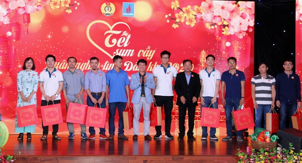am ap tet sum vay xuan nghia tinh dau khi tai thanh hoa