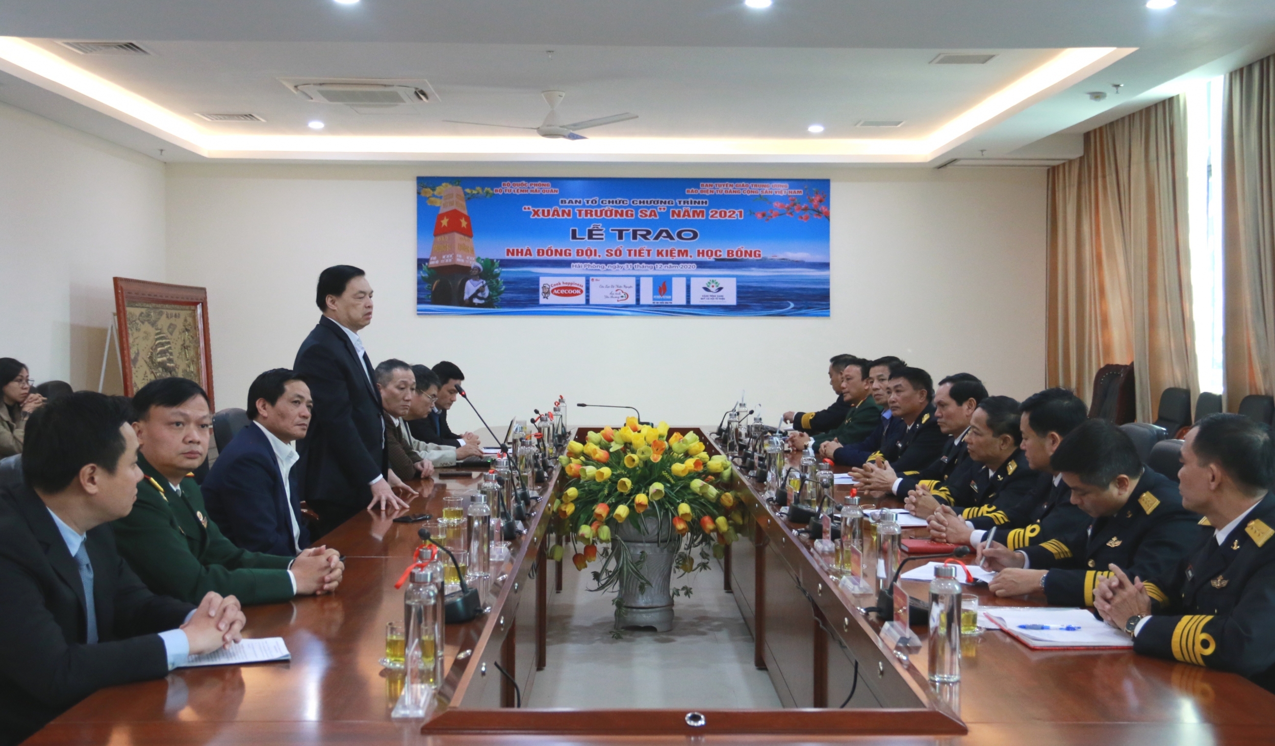 Hội CCB Tập đoàn đồng hành cùng chương trình “Xuân Trường Sa”