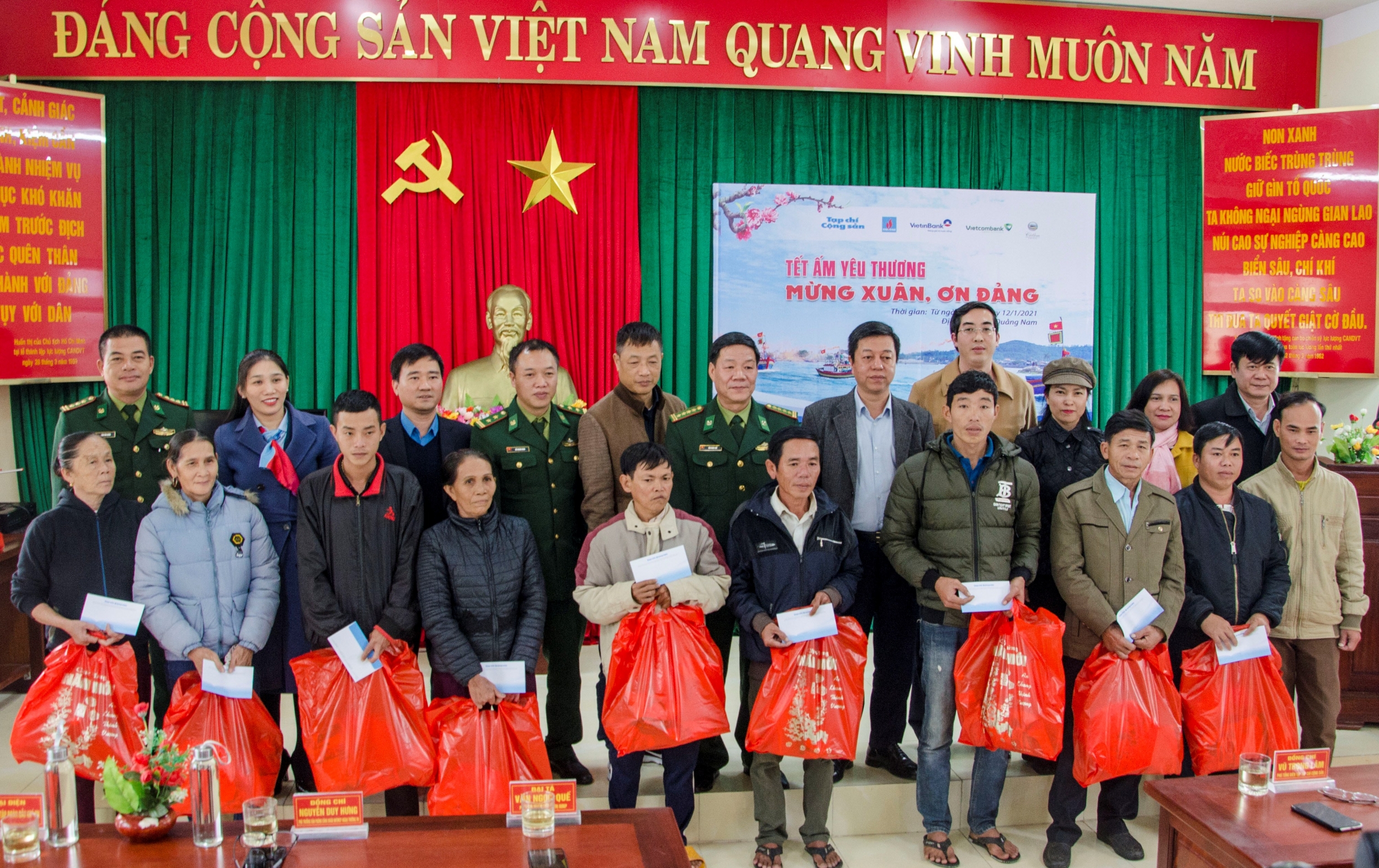 Petrovietnam đồng hành cùng chương trình “Tết ấm yêu thương” năm 2021