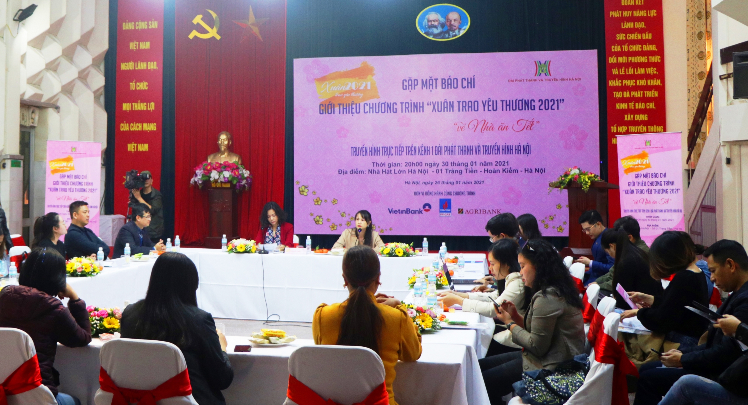 “Xuân trao yêu thương 2021