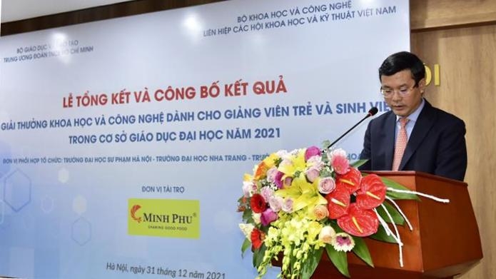 Cần tạo mọi điều kiện cho giảng viên trẻ và sinh viên tham gia nghiên cứu khoa học