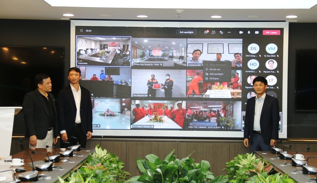 Lãnh đạo PVEP động viên, chúc Tết người lao động tại các dự án, công trình dầu khí trong và ngoài nước