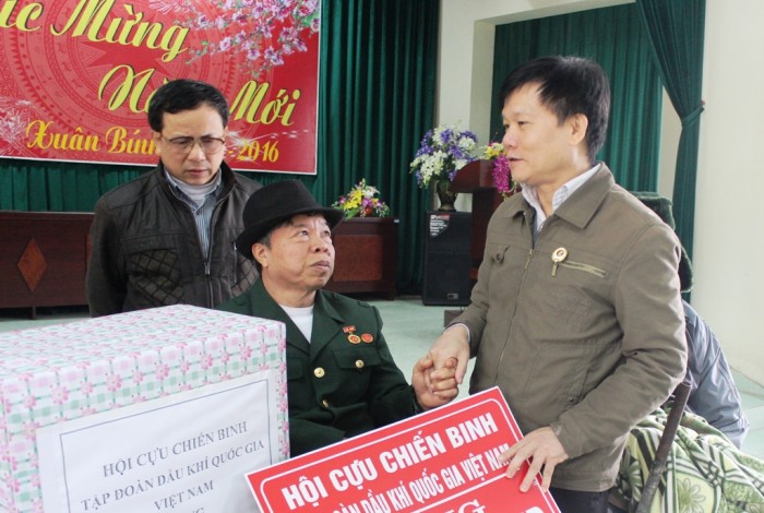 hoi cuu chien binh pvn tang qua tet tai thai binh lao cai