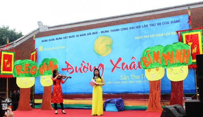 Ngày thơ Việt Nam 2016: Nơi hội ngộ khách thơ ngay tho viet nam 2016 noi hoi ngo khach tho
