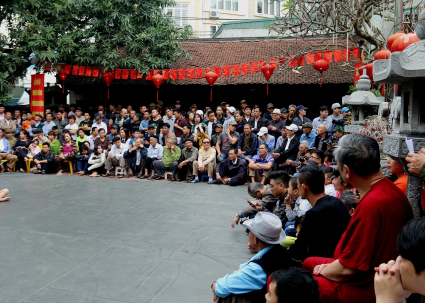 Sôi nổi hội vật truyền thống làng Mai Động soi noi hoi vat truyen thong lang mai dong
