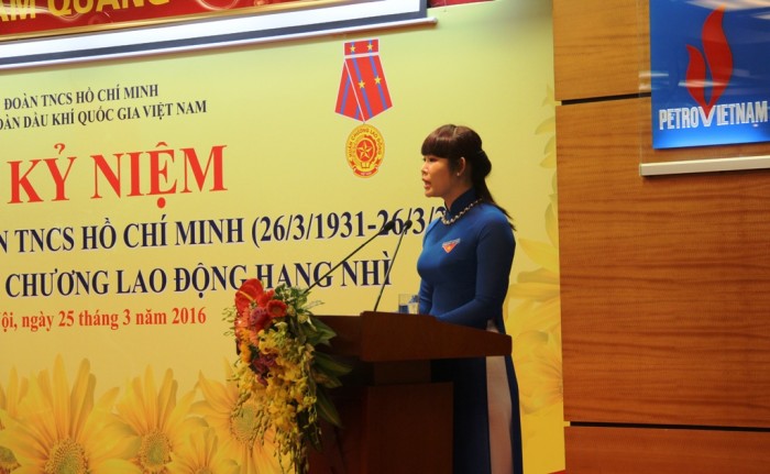 doan thanh nien pvn don nhan huan chuong lao dong hang nhi