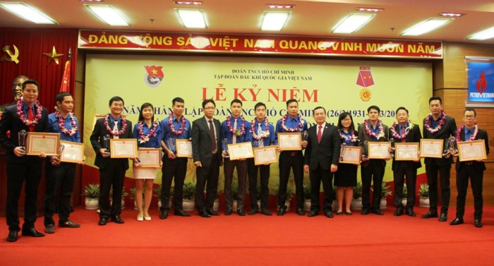doan thanh nien pvn don nhan huan chuong lao dong hang nhi