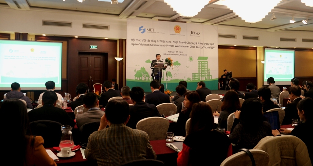hon 2000 mw dien mat troi dien gio bo sung nguon dien vao nam 2019