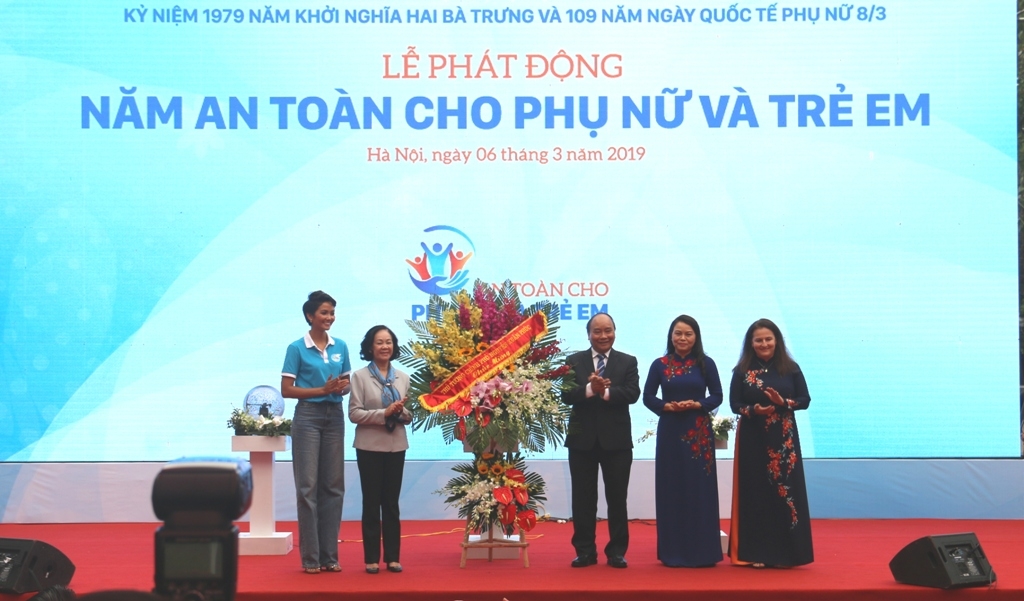 thu tuong phat dong nam an toan cho phu nu va tre em