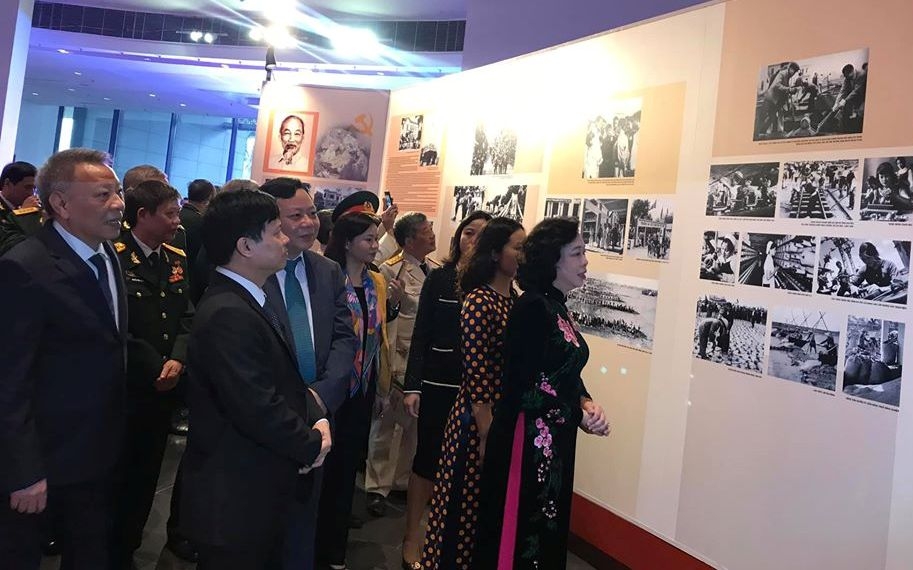 ha noi niem tin va khat vong vuon cao