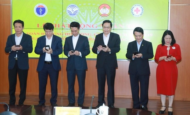 Phát động nhắn tin "Toàn dân tham gia ủng hộ, phòng, chống dịch Covid-19"