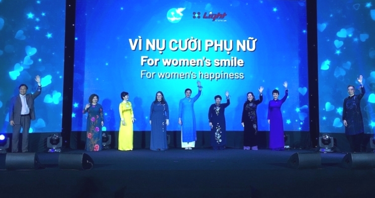 Khởi động chiến dịch “Vì nụ cười phụ nữ”