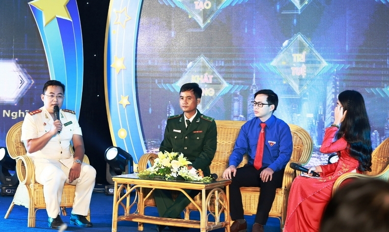 94 cán bộ Đoàn tiêu biểu toàn quốc nhận Giải thưởng Lý Tự Trọng năm 2022