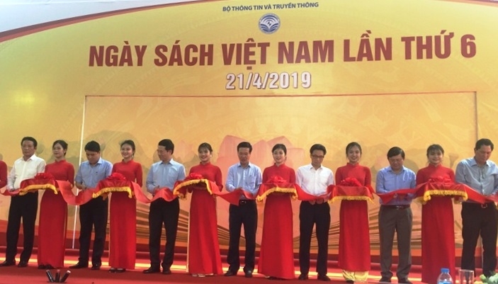 ron rang ngay sach viet nam 2019