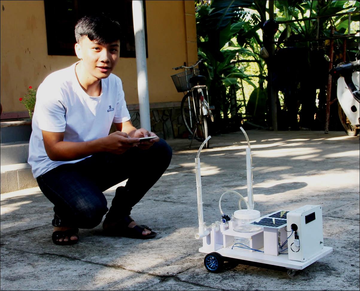 robot phun thuoc tru sau ung dung cong nghe iot
