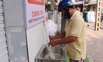 Máy ATM phát gạo miễn phí cho người nghèo