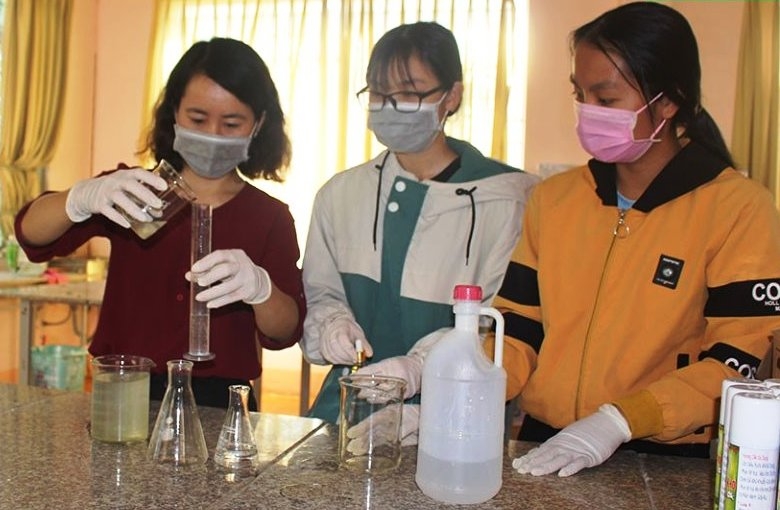 sang che nuoc sat khuan tu cay dai