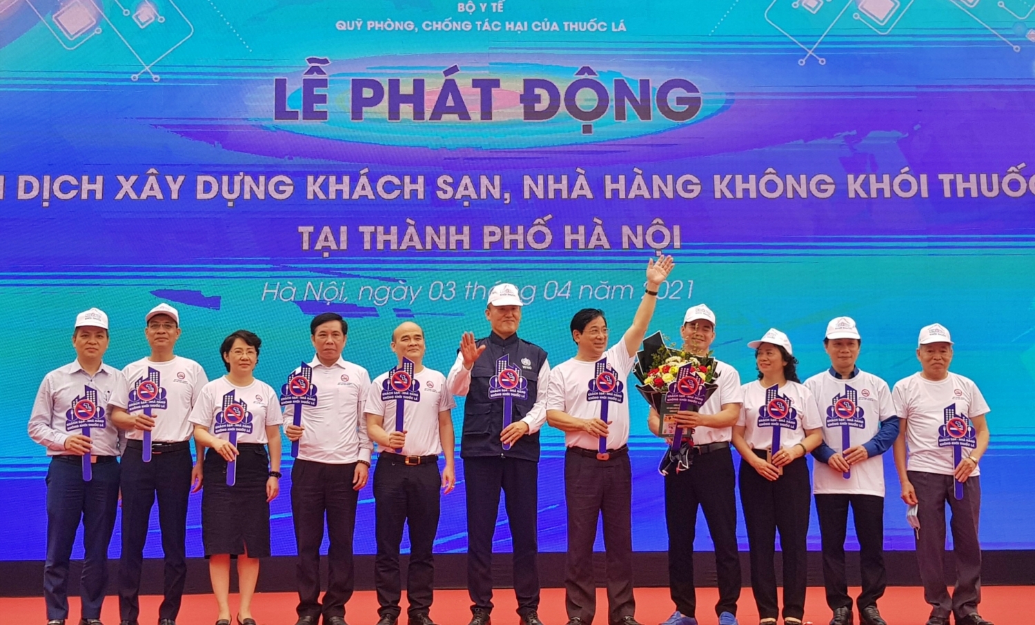 Hà Nội: 200 khách sạn, nhà hàng cam kết không khói thuốc
