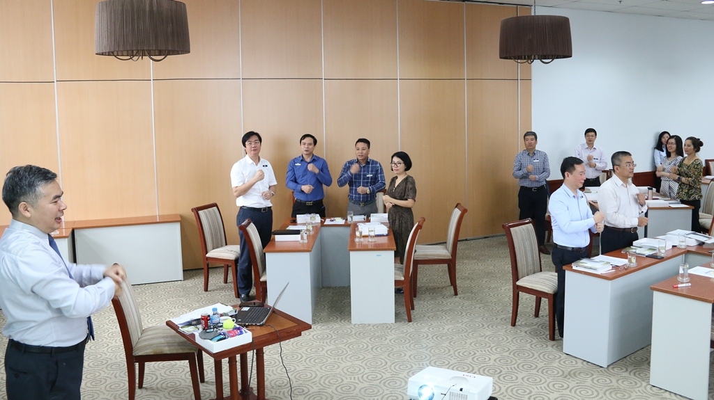 Petrovietnam khai giảng khóa đào tạo “7 thói quen hiệu quả” lớp thứ 4