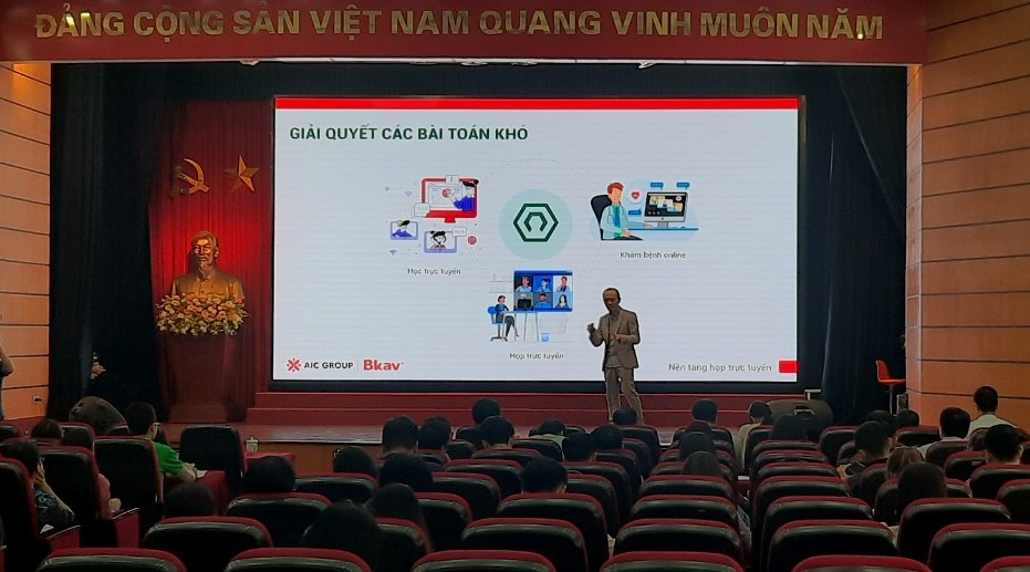 Ra mắt nền tảng họp trực tuyến cho chuyển đổi số eMeeting