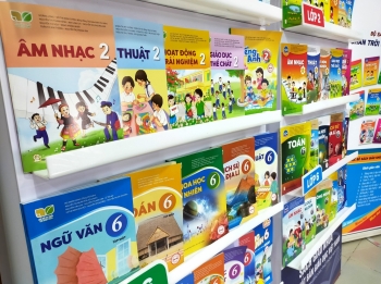 Hà Nội phê duyệt danh mục sách giáo khoa lớp 2 và lớp 6 mới
