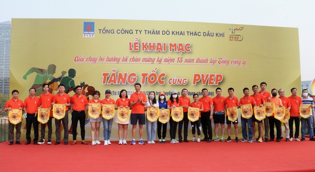 PVEP khai mạc giải chạy “Tăng tốc cùng PVEP” PVEP khai mạc giải chạy “Tăng tốc cùng PVEP”