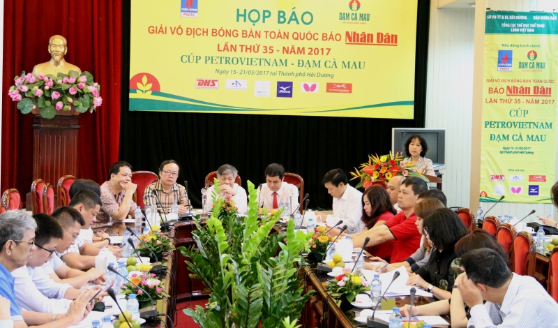 140 vdv bong ban tranh cup petrovietnam dam ca mau 2017