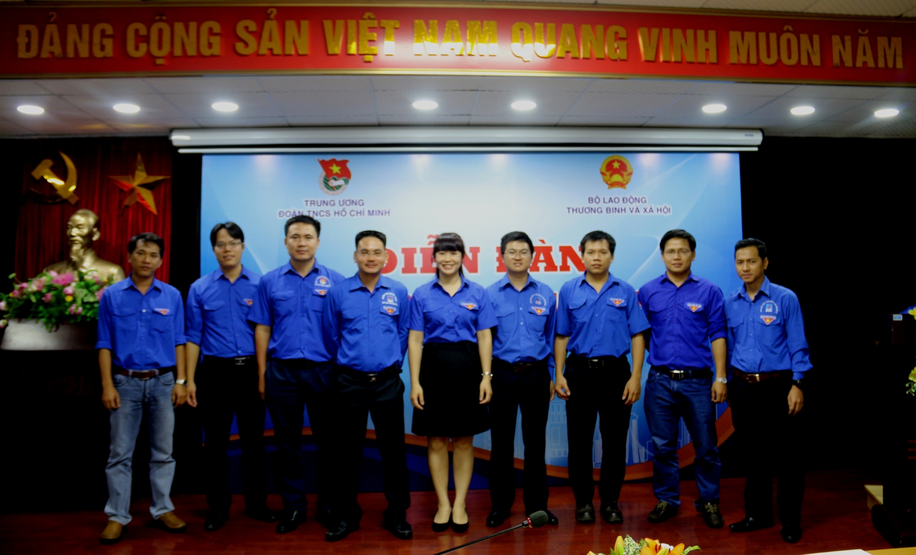 thuc day sang tao trong thanh nien cong nhan