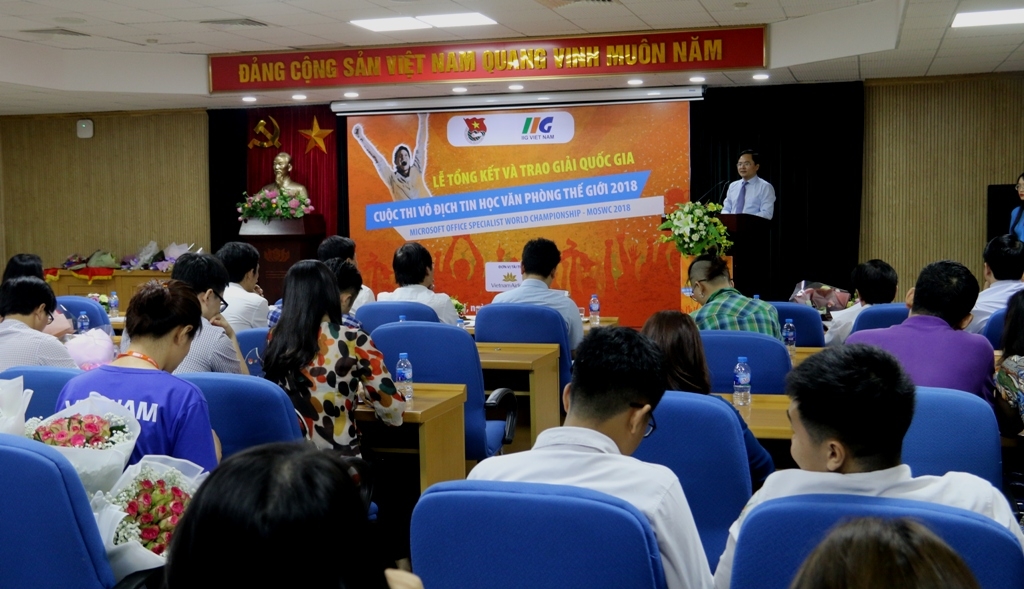 trao giai cuoc thi vo dich tin hoc van phong the gioi 2018