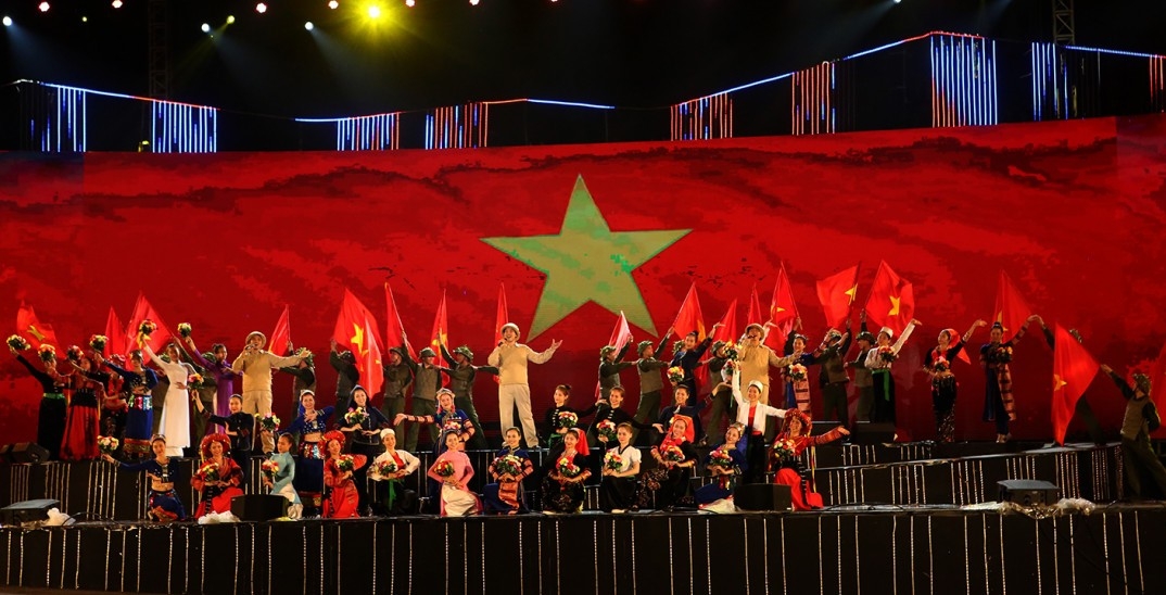 dac sac chuong trinh nghe thuat dien bien diem hen hoa binh