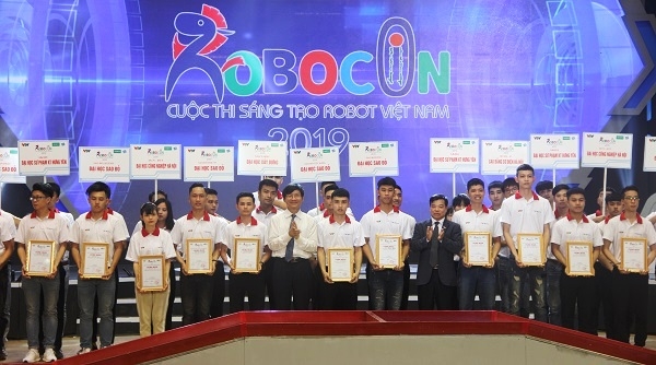 32 doi tranh tai tai vong chung ket robocon viet nam 2019