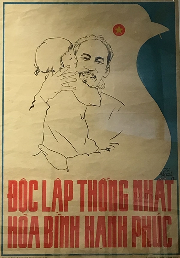 trung bay tranh chan dung ho chi minh goc nhin tu tranh co dong