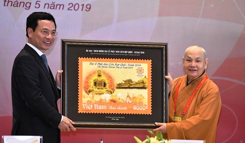 phat hanh bo tem dac biet chao mung dai le phat dan lien hop quoc vesak 2019