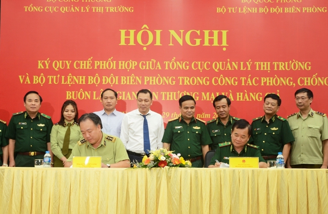 Tăng cường phối hợp phòng, chống buôn lậu, gian lận thương mại và hàng giả